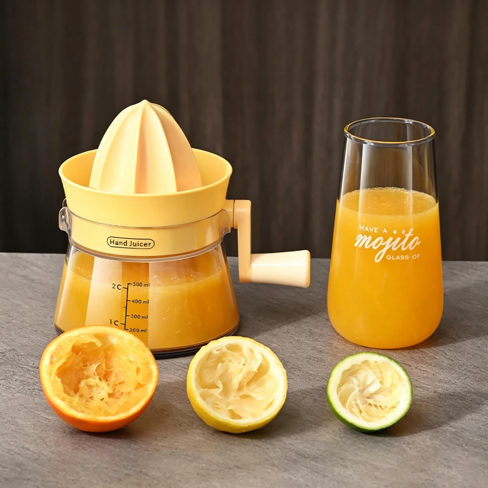 Cute 500ML 3 Colors Hand Cranked Juicer Suitable for Squeezing Lemons and Oranges Household Kitchens