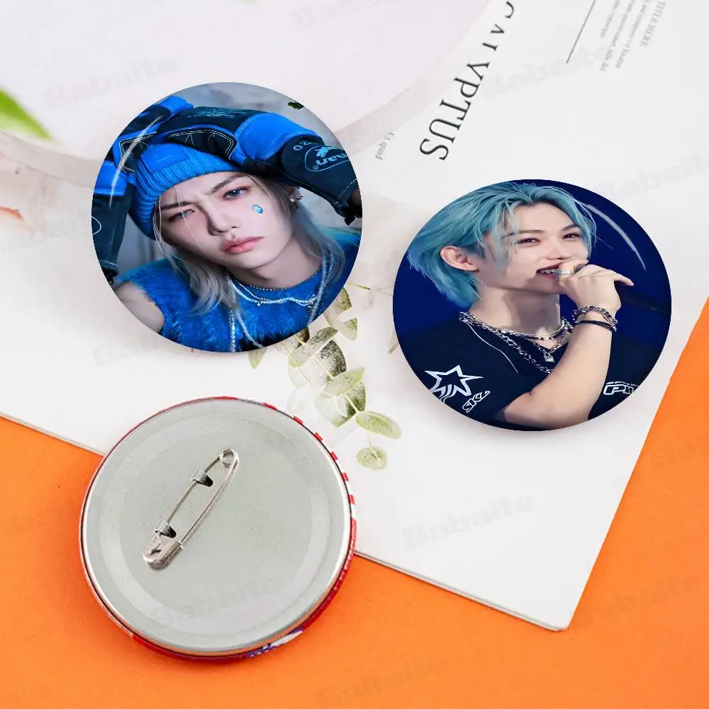 F-Felix Stray Kids …