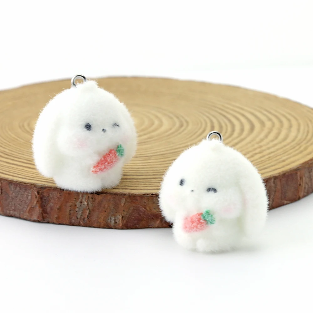 10pcs Flocked Resin Rabbit Holding Carrot Pendant Charms For Jewelry Making Decorate Key chains And Bag Accessories