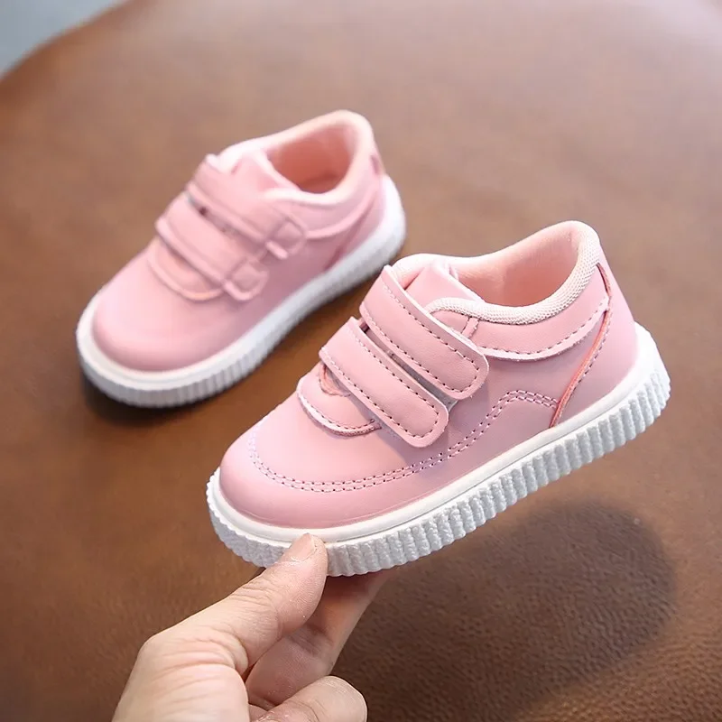 Kids Sneakers Girls Trainers Boys Shoes Children Leather Shoe s White Black School Running Shoes Pink Sports Shoes Flexible Sole