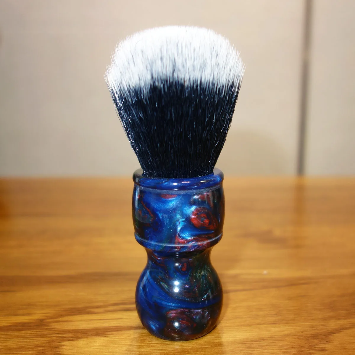 New Luxury Synthetic Shaving Brush for Men With Aesthetic Resin Handle and 26mm Extra Dense Knot Rich Lather