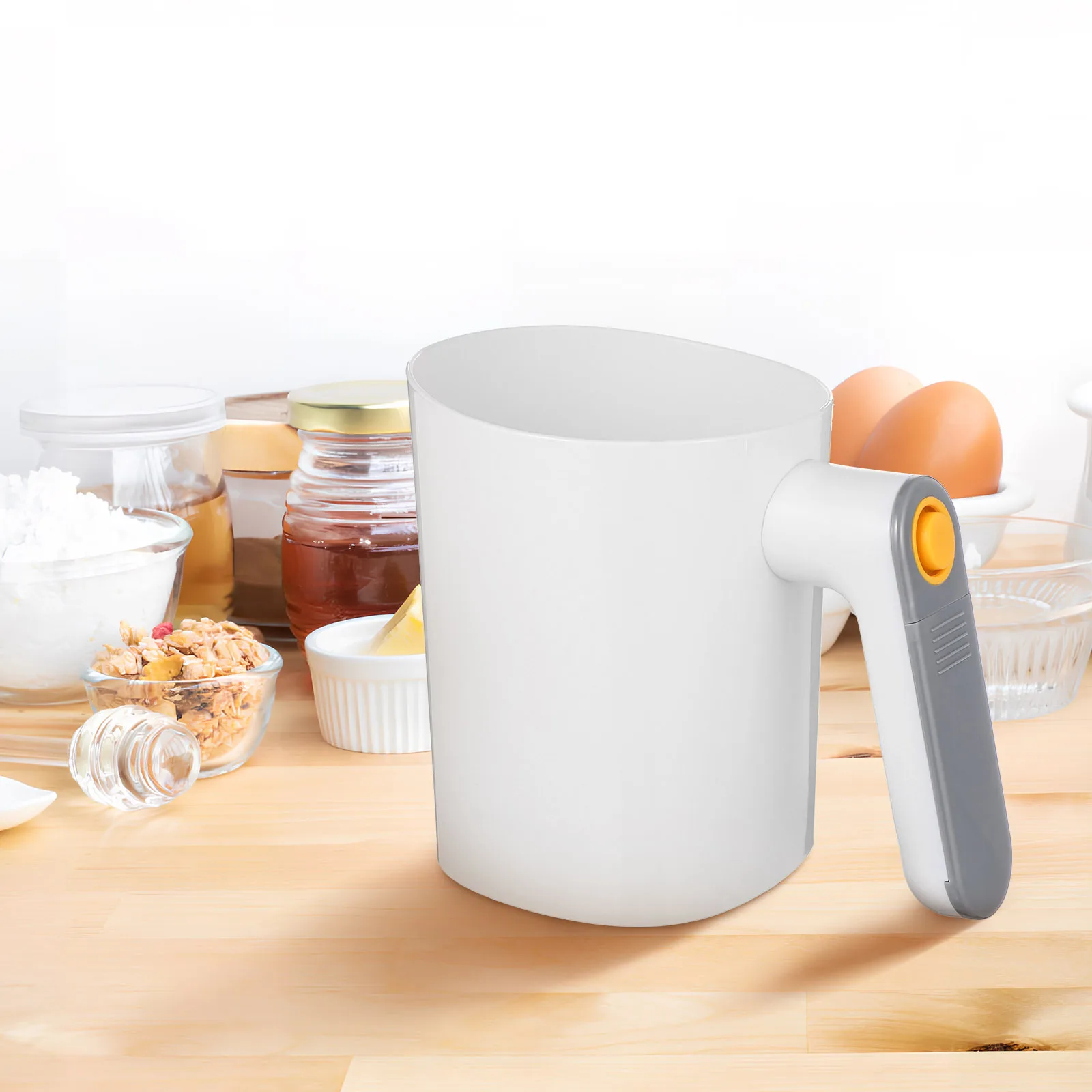 

Electric Flour Sifter Handheld Baking Tool Portable Kitchen Sieve for Pastry Powdered Sugar Automatic Powder Sifter Baking Flour