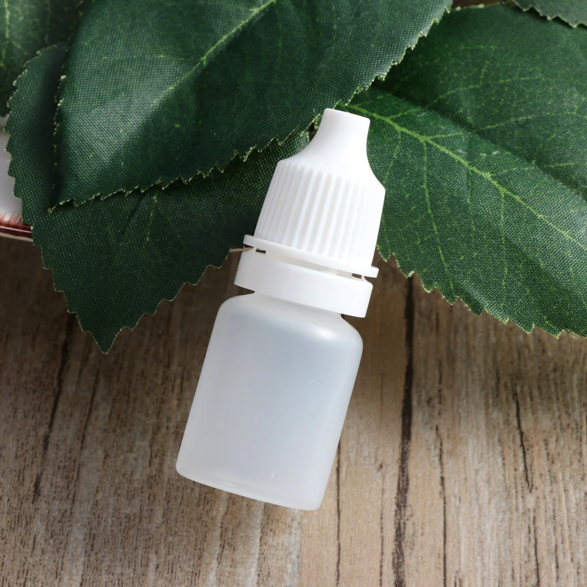 

10 Pcs Dropper Bottle Liquid Dropping Squeezable Bottles Essential Oil Eye White