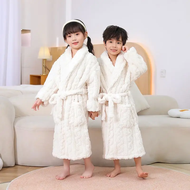 Teenage Boys Flannel Bathrobes Fashion Children Pure Color Thicken Warm Sleepwear Girls Fluffy and Soft Skin Friendly Homewear