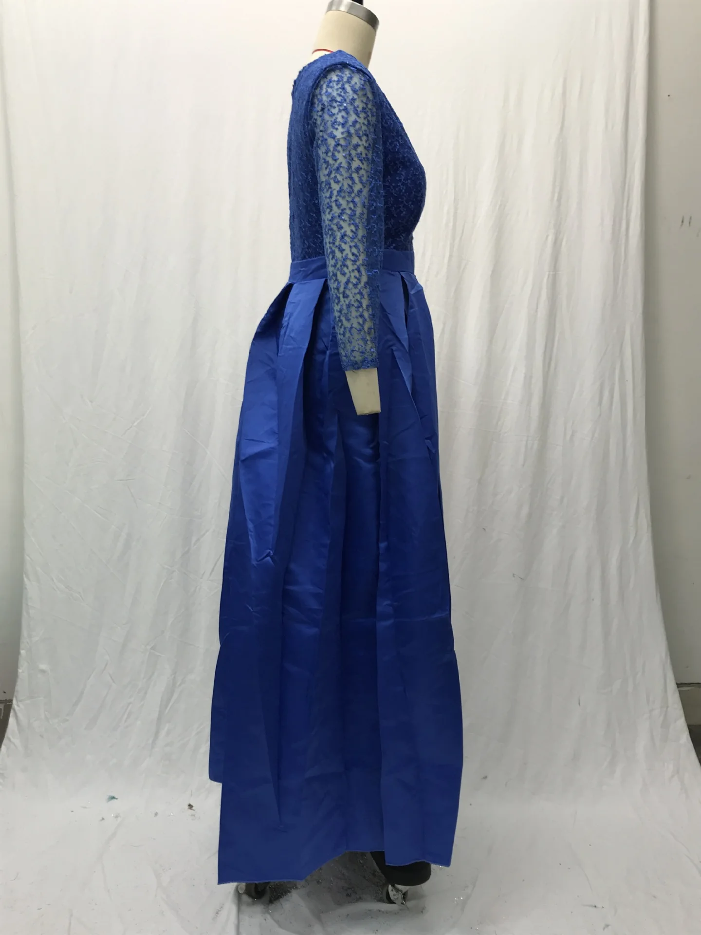 Spring And Summer Women's Lace Sequins Sexy Long Dress Trailing Banquet Evening Dress
