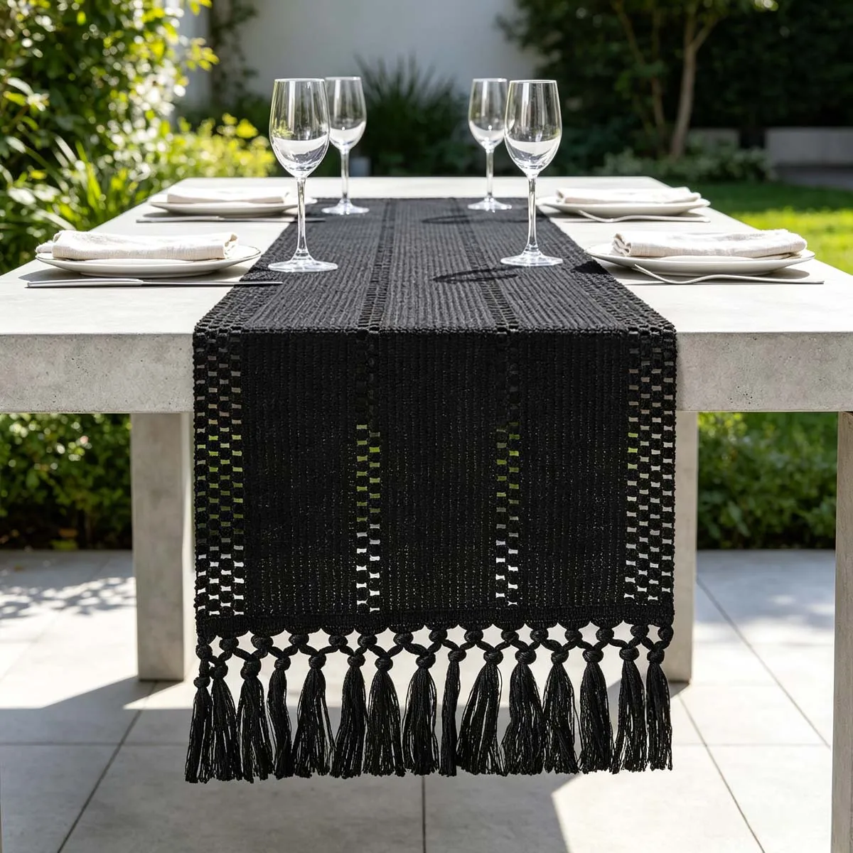 Cotton Linen Table Runner Boho Table Runner with Tassels Natural Farmhouse Table Runner for Wedding Dinner Party Dining Table