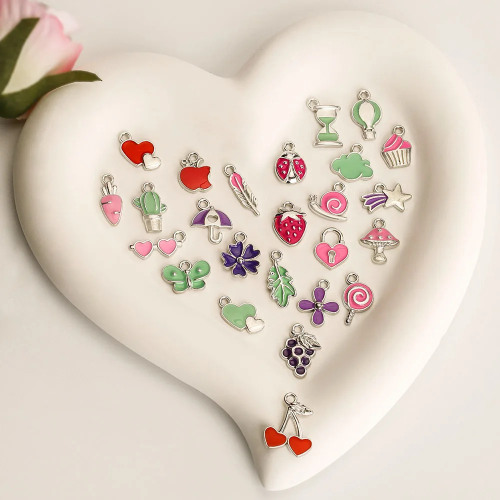 

Cartoon oil-dripping jewelry accessories, cute grape diy alloy bracelet necklace pendant