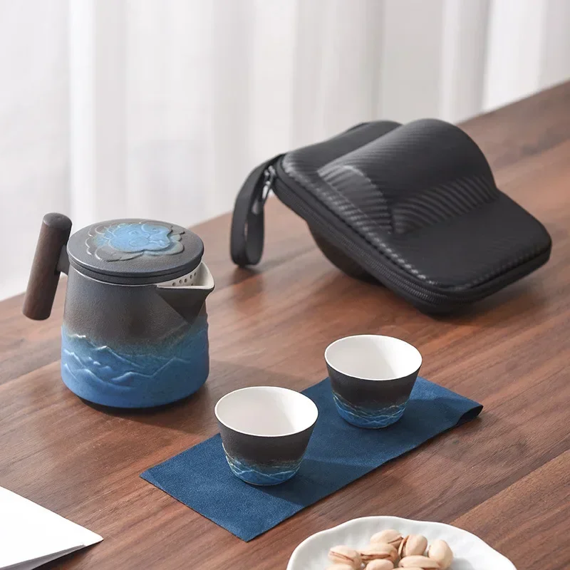 

Ebony Grip Ceramic Travel Tea Set Compact Chinese Brewing Kit with 1 Pot and 2 Cups – Portable Tea Kit Gift for Tea Lovers