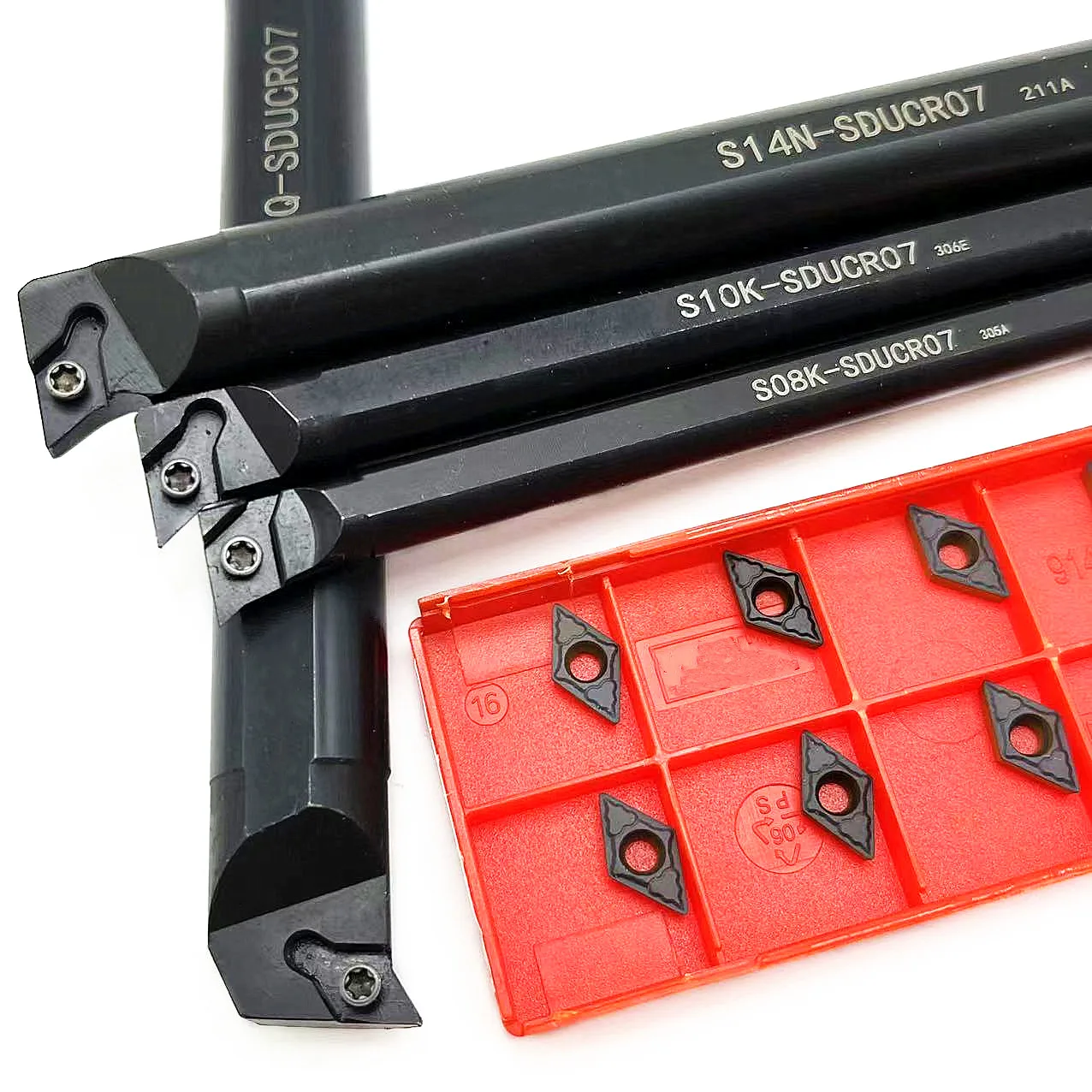 SDUCR-varilla de herramienta de torneado interno SDUCR07 S08 S10K S12M S14N S16Q para DCMT070204 KT7030, carburo para inserto de rombos DCMT