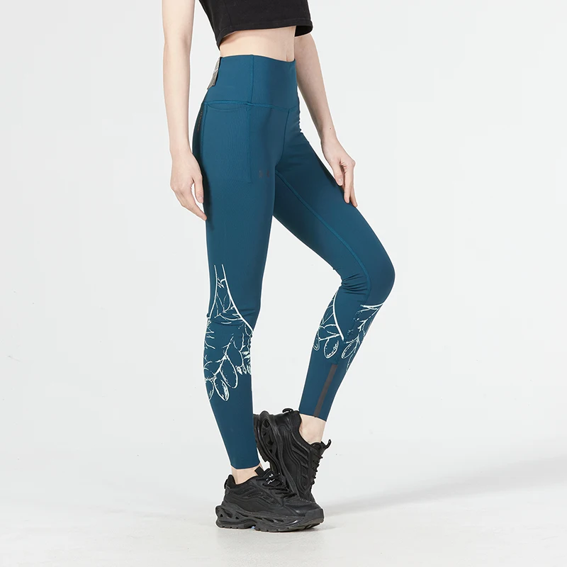 Under Armour Pantaloni da donna Auxetic Rush Best Q4 Cl Pantaloni sportivi Collant traspiranti Leggings casual Corsa Fitness Yoga Pantaloni lunghi 1367941-413