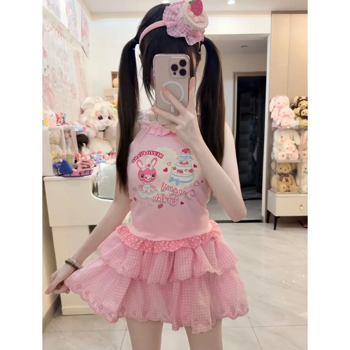 

Onalippa Pure Desire Wind Sweet Female Cute Edge Hanging Neck Strap Rabbit Top Versatile Checkered Short Skirt Two Piece Set