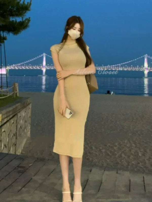 Vestido de manga corta con Cuello medio alto para mujer, vestido largo ajustado con cintura ajustada, color liso, versión coreana, verano, 2024