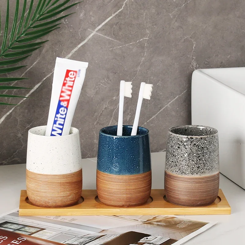 European retro ceramic mouthwash cup, couple ceramic toothbrush cup, home bathroom cup, creative high-end bathroom accessories