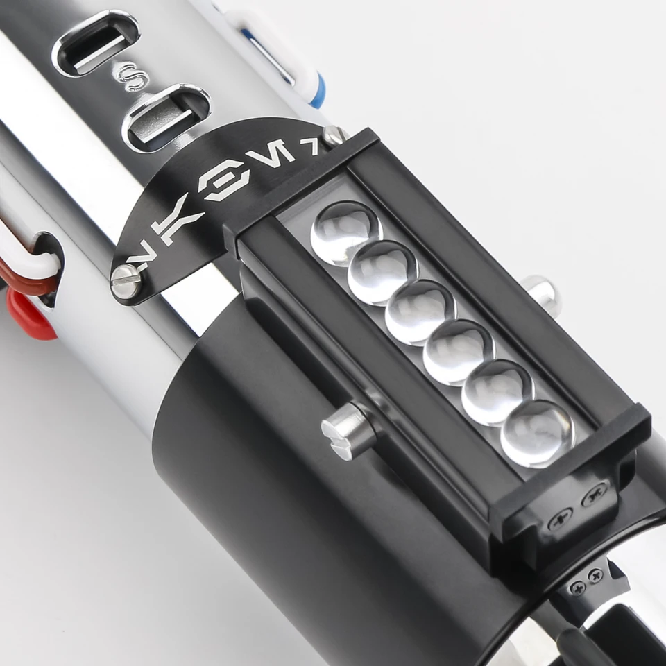 TXQSABER ライトセーバー ネオピクセル スムーススイング レーザー