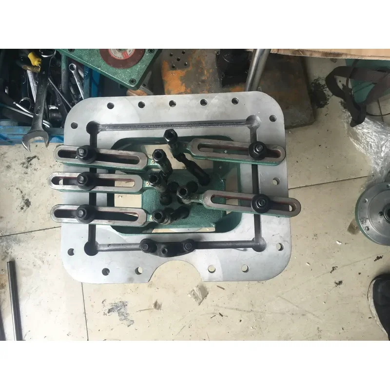 Multispindle (medium cutting) U-shaped square, adjustable fixed type. Multispindle. Drilling. Tapping
