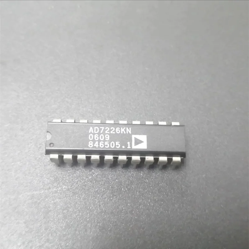 

5шт AD7226K AD7226KN DIP-20 AD7226KNZ В наличии