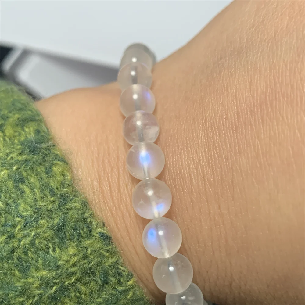 

Only 1Piece Natural Transparent Moonstone Blue Light Bracelets for Women Soft Moonlight Healing Bead Moon Stones Strand Bracelet