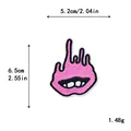 11568