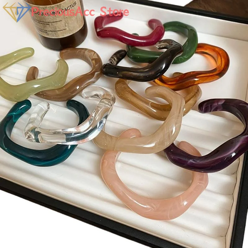 أزياء فريدة من نوعها غير النظامية الاكريليك الكفة الأساور للنساء بسيطة الملمس متعدد الألوان هندسية مفتوحة الإسورة مجوهرات نسائية #6