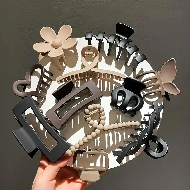 11Pcs 모듬 머리 발톱 클립 작업 여행 및 일일 사진 촬영을위한 다목적 우아하고 귀여운 헤어 액세서리 매트 디자인