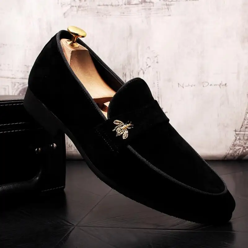 

Мужские свадебные туфли 2026: Высококачественные дизайнерские дышащие лоферы с вышивкой, размеры до 45, модель A9