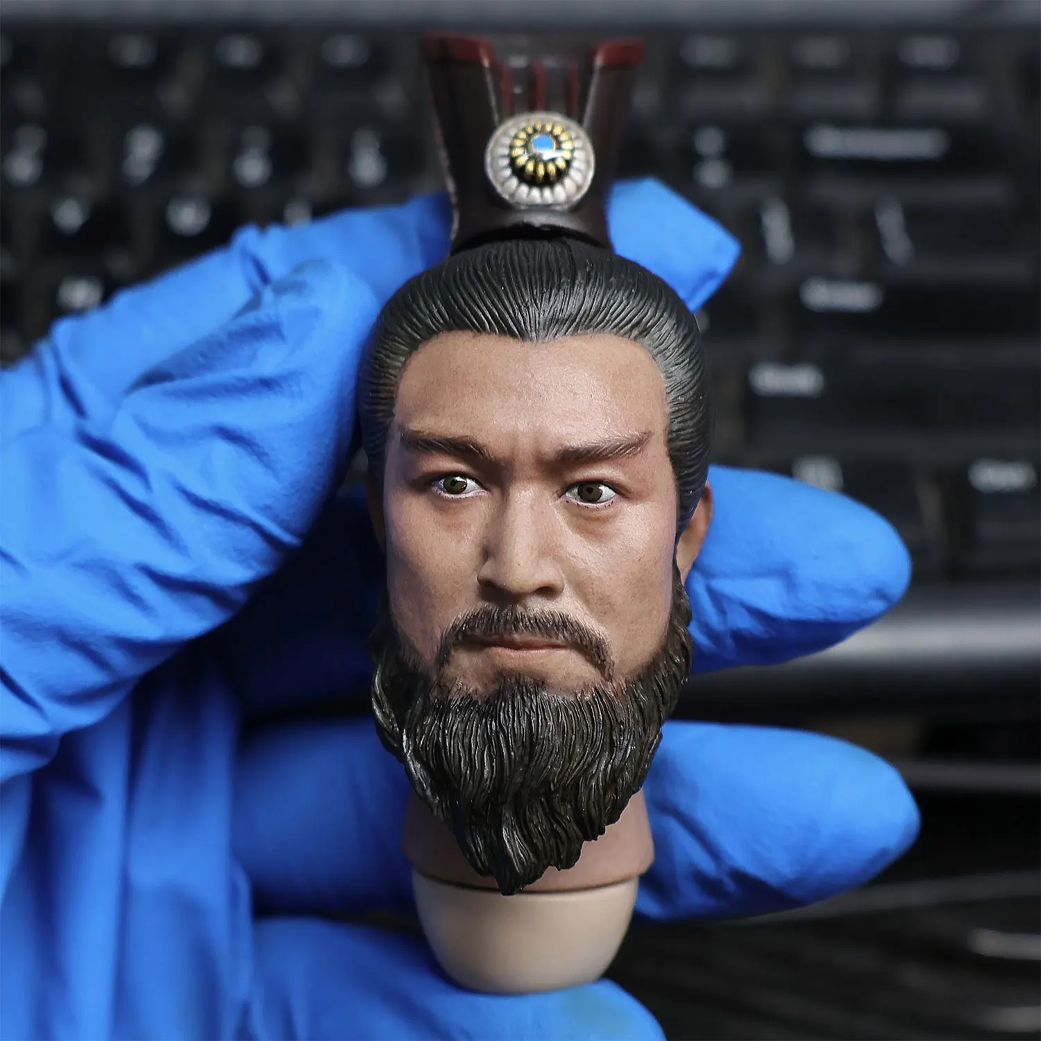 

1/6 Scale Three Kingdoms Series Sun quan Head Sculpture Hair Crown Soldier Model For 12 Inch Action Figure Body Toy