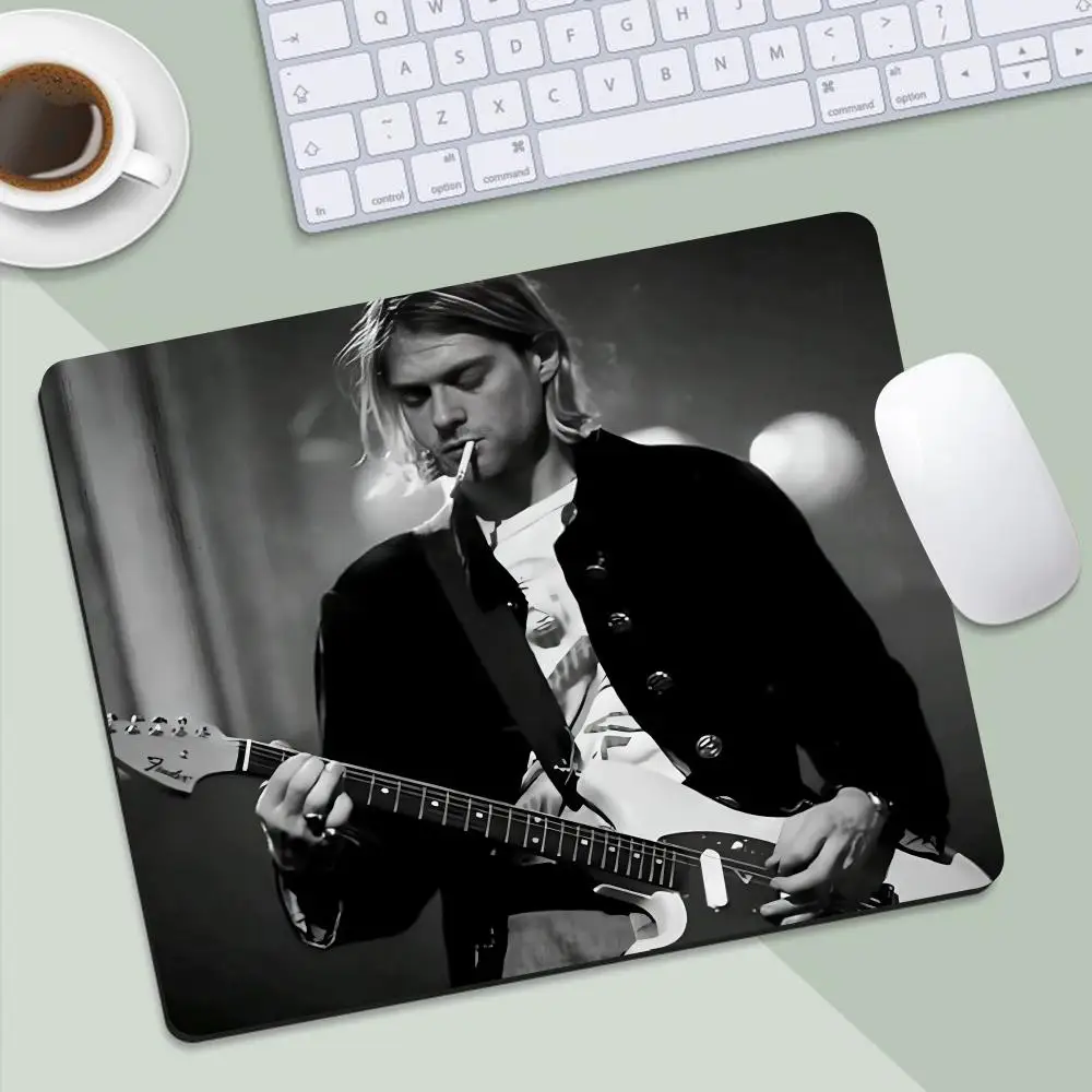 Singer Kurt Cobain Mouse Pad Mouse Pad 220x180x2mm Mousepad Gamer Mause Pad Keyboard Mat Mouse For Computer Mat