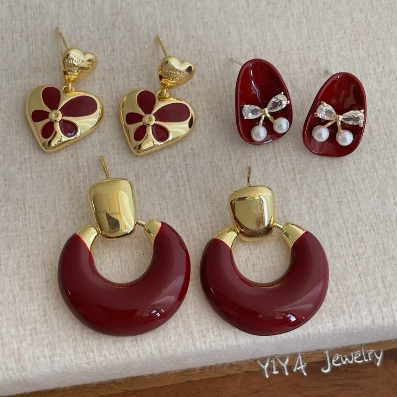 

Minar French Retro 3 Designs Red Enamel Simulated Pearl Heart Bowknot Round Circle Geometric Dangle Earrings for Women Gifts