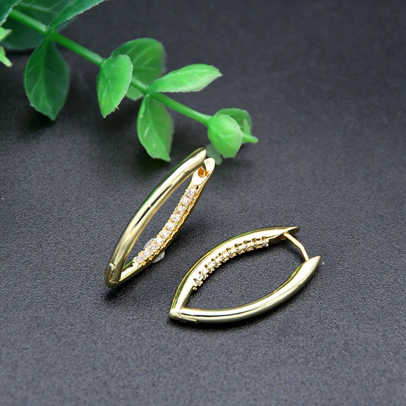 Korean Design Office Lady Anti Rust Gold Plated CZ Paved Huggie Hoop Earrings for Fashion Women