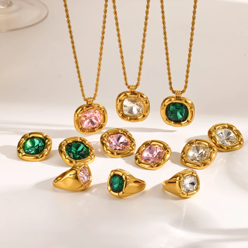 Luxuriöses Schmuckset aus 316L-Edelstahl mit quadratischem Zirkonring, Ohrringen und Halskette, 18K PVD-beschichtet, Damengeschenk – Detail 3