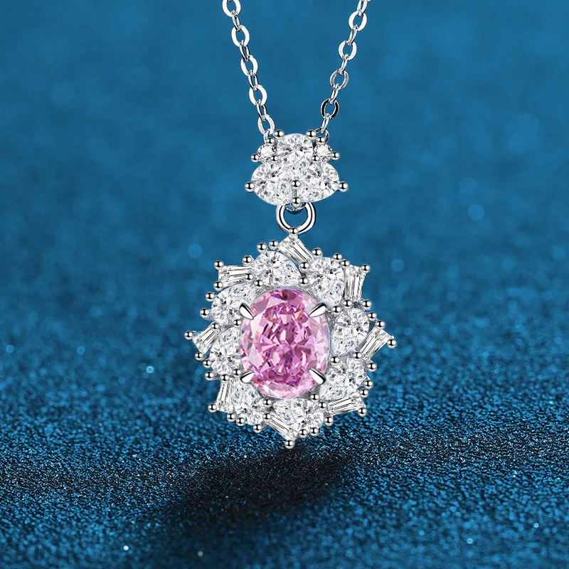 

PT950 Platinum Artificially Cultivated Gemstone Necklace Set with Rose Red Green Padma Red Ice Flower Cut Pendant