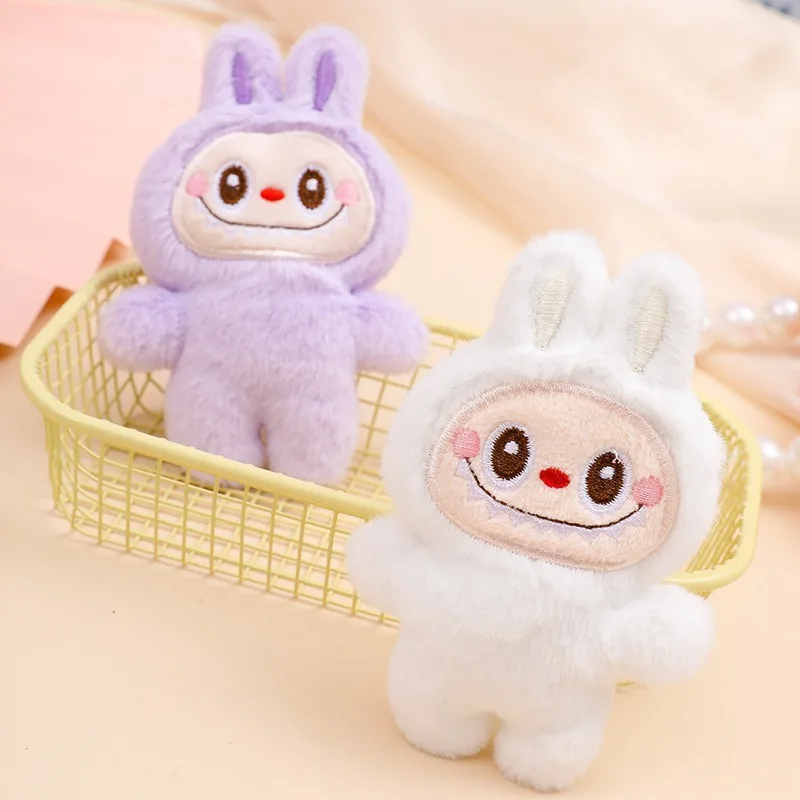 11cm novo dos desenhos animados labubu o monstro boneca de pelúcia pingente kawaii anime chaveiro estudante mochila pingente boneca menina menino presente brinquedos