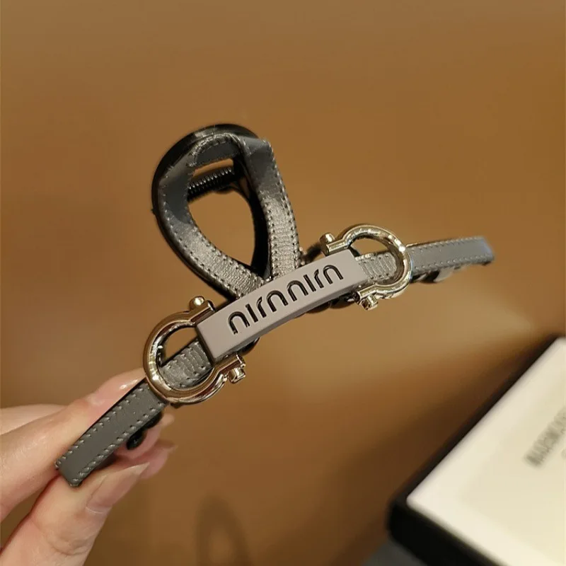 مشابك شعر على الطراز الفرنسي على الموضة للنساء، أغطية رأس فاخرة خفيفة، ملحقات مشبك شعر أنيق عالي الجودة ﻿