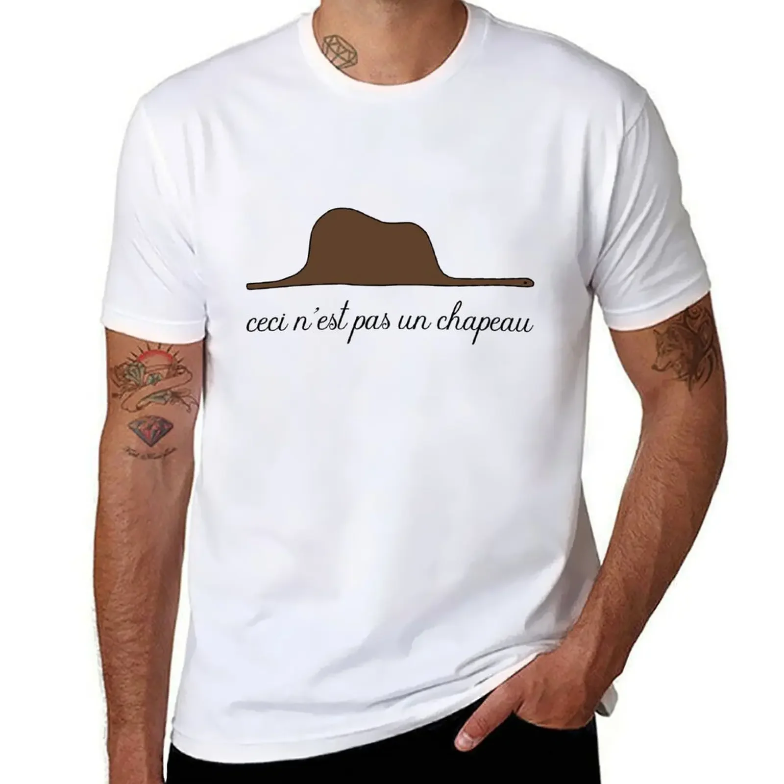 

Ceci n’est pas un chapeau petit prince magritte T-Shirt anime figures funny costumes graphic tee shirt Men's t-shirt