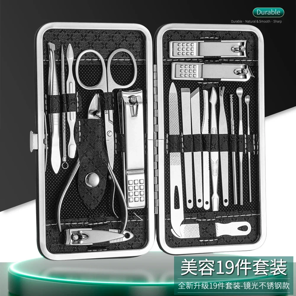 16Pcs Manicure Pedicure Kit, Nail Clippers Set with Slanted Cutters, Ear Spoon, Multi‑Functional Nail Care Tools for Home Travel
