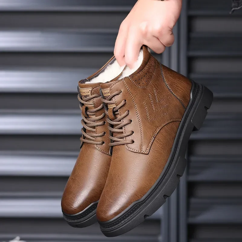 2024 nuevo diseñador Otoño Invierno botas de nieve para hombres moda Casual Hjgh Top zapatos de algodón cálidos botas de tobillo de cuero de plataforma masculina