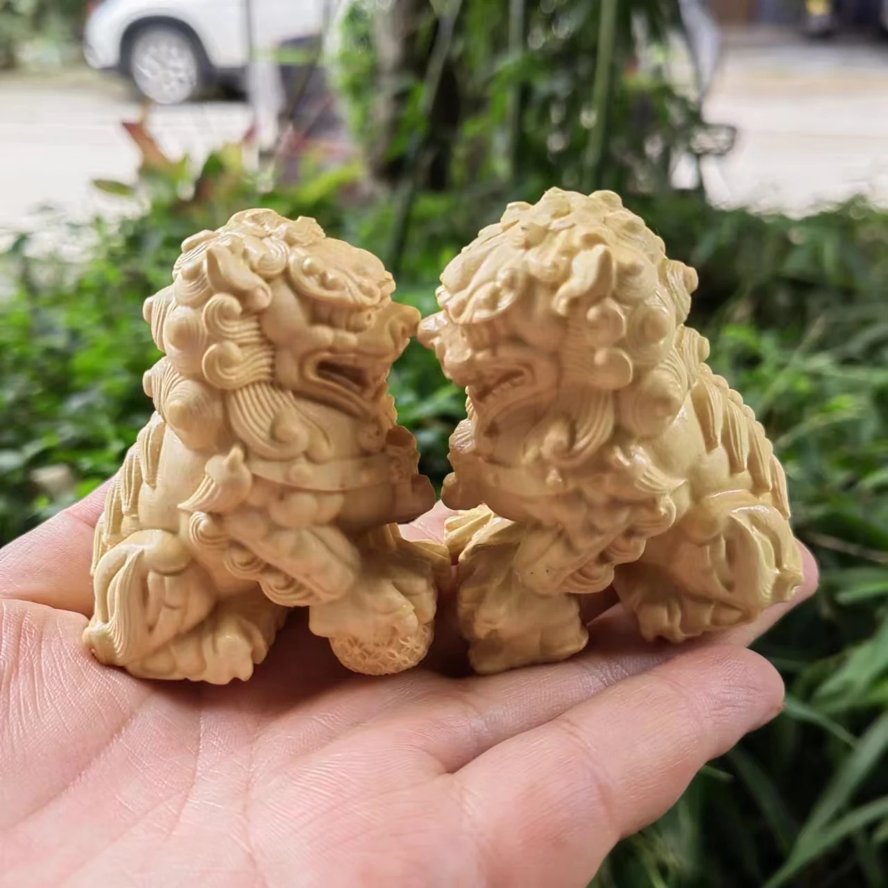 Pair Wood carving Beijing Lions Dogs Statues wood Chinese Feng Shui Decor Prosperity Home and office Sculpture Gift for House