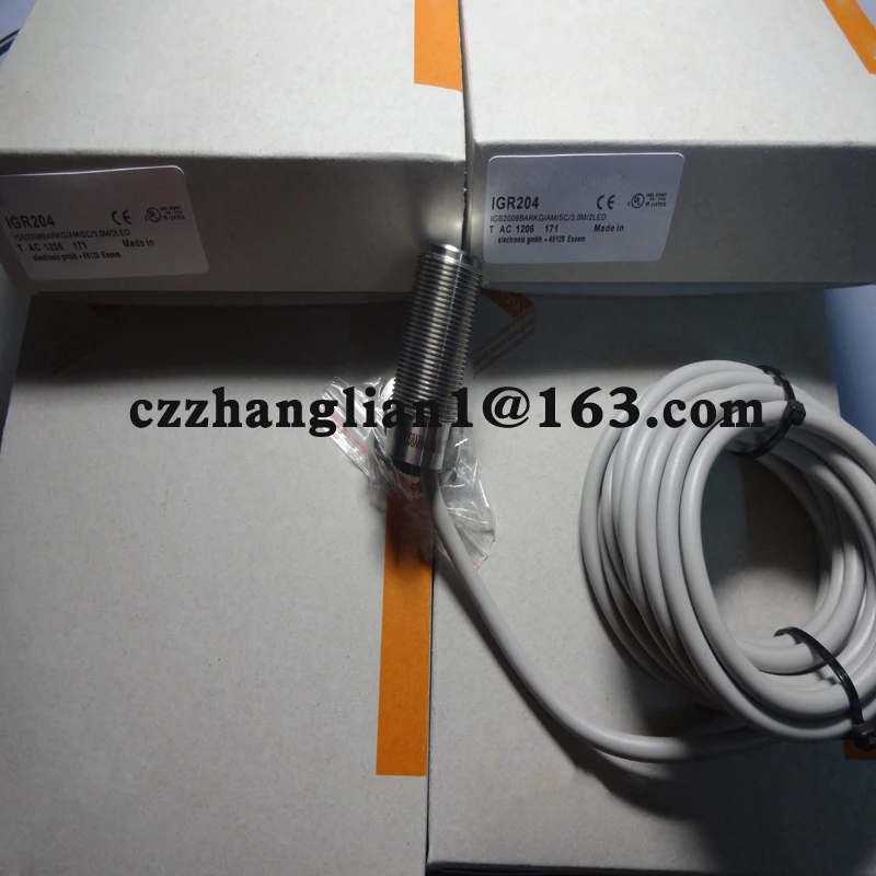 brand new Proximity switch IGR200 IGR202 IGR207 IGR212  IGR205 IGR206 IGR204 IGR203 Complete models Fast delivery