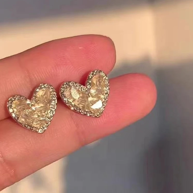 Korea Irregular Heart Love Ear Clips for Women Shining Opal Heart Earring Without Piercing Fashion Girls Simple Cute Jewelry