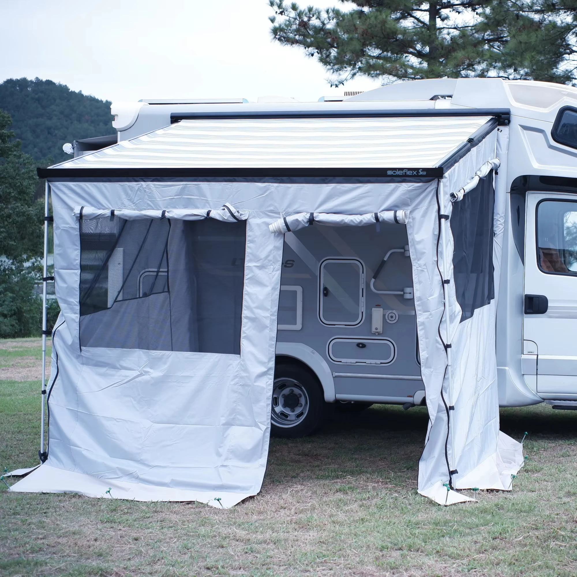 Caravan RV Porch Awning Curtains Manual Extension Room Outdoor Cooking Waterproof Aluminium Durable 3-4 People Capacity