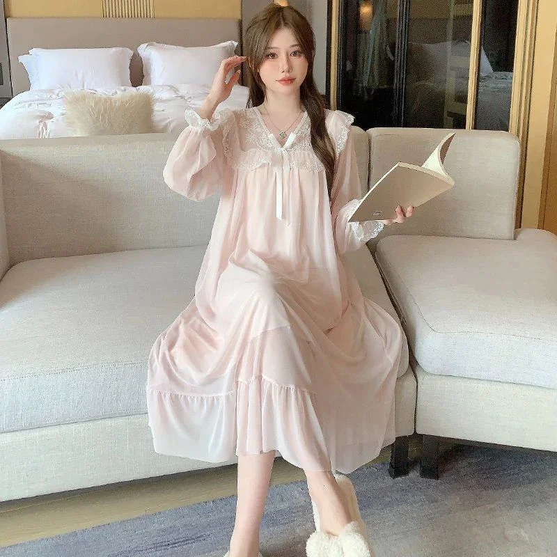 

Осень 2025 г., сексуальная кружевная ночная рубашка с длинным рукавом и v-образным вырезом для женщин, корейская одежда для сна с милым бантом, ночное платье, ночная рубашка, женская домашняя ночная рубашка
