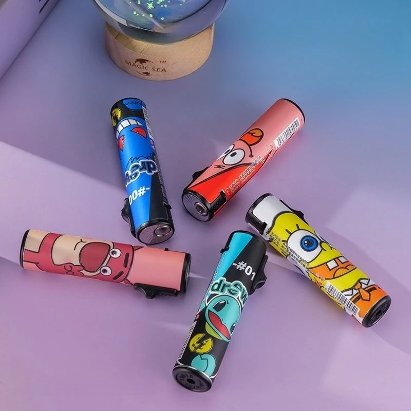 ولاعة التضخم المباشر الكرتونية الجديدة، ولاعة البيوتان ذات الوجه الأزرق المقاومة للرياح، وإكسسوارات السجائر