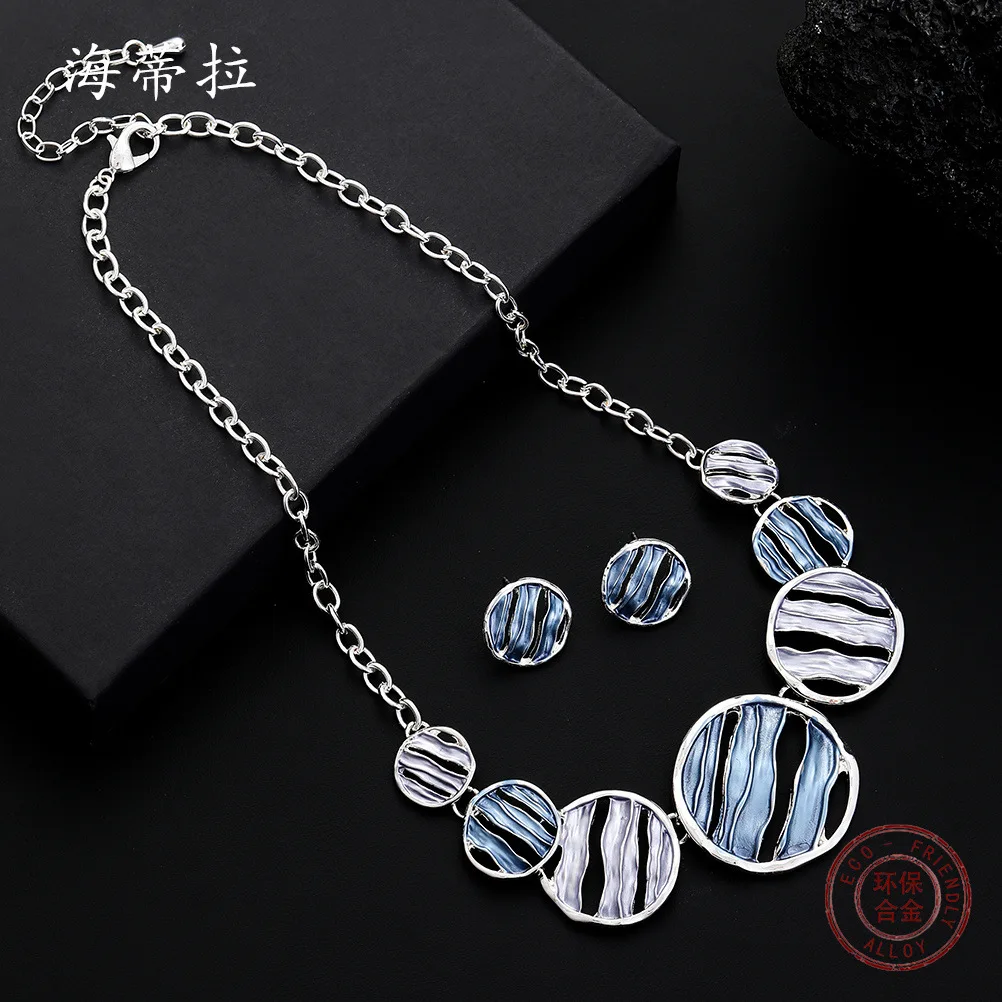 Hot-selling color round irregular striped necklace stud earrings set, fashionable versatile women's jewelry set
