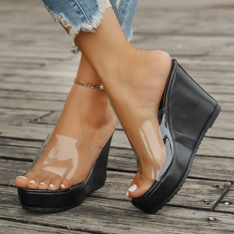 Women\'s Fashion Platform Slippers Summer New Round Head Shallow Mouth Transparent Belt High Heel Sandals