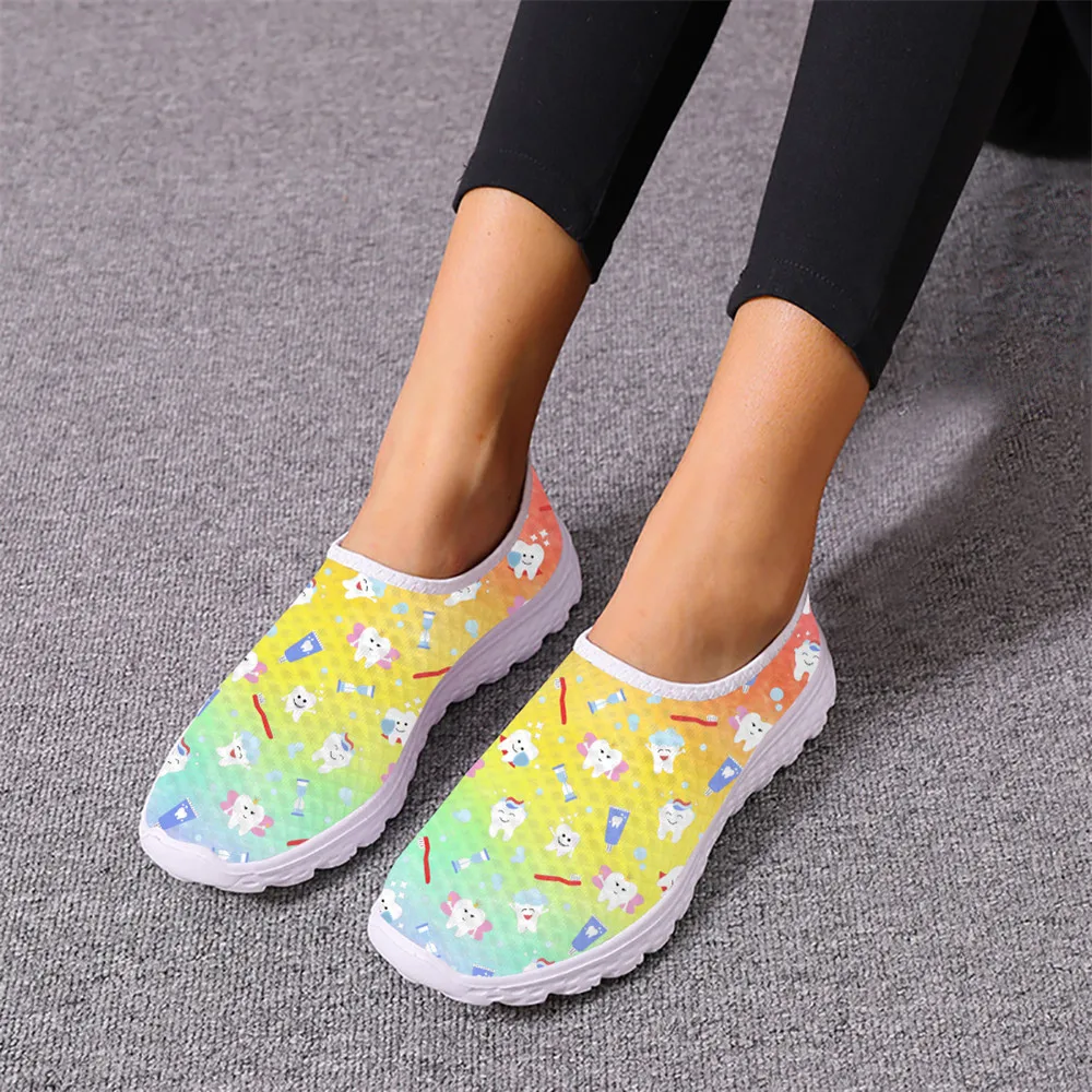 New Gradient Dentist Dental Cartoon Pattern Women Men Spring Autumn Tennis Shoes Dirt Resistant Shock Absorption Casual Sneakers