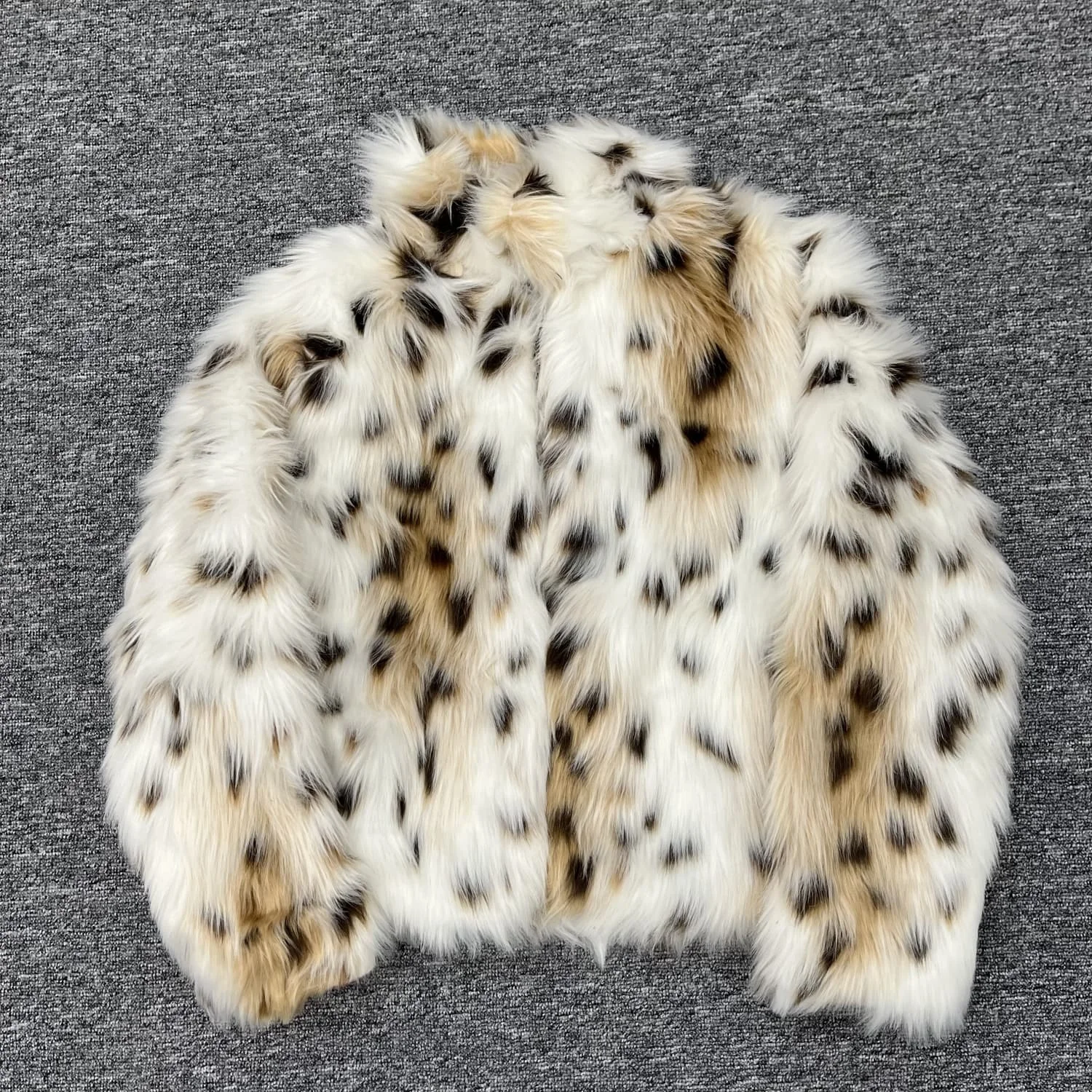 

Kar&Otza women's 2024 autumn and winter new jacket with faux fur effect stand up collar leopard print fashion short jacket top