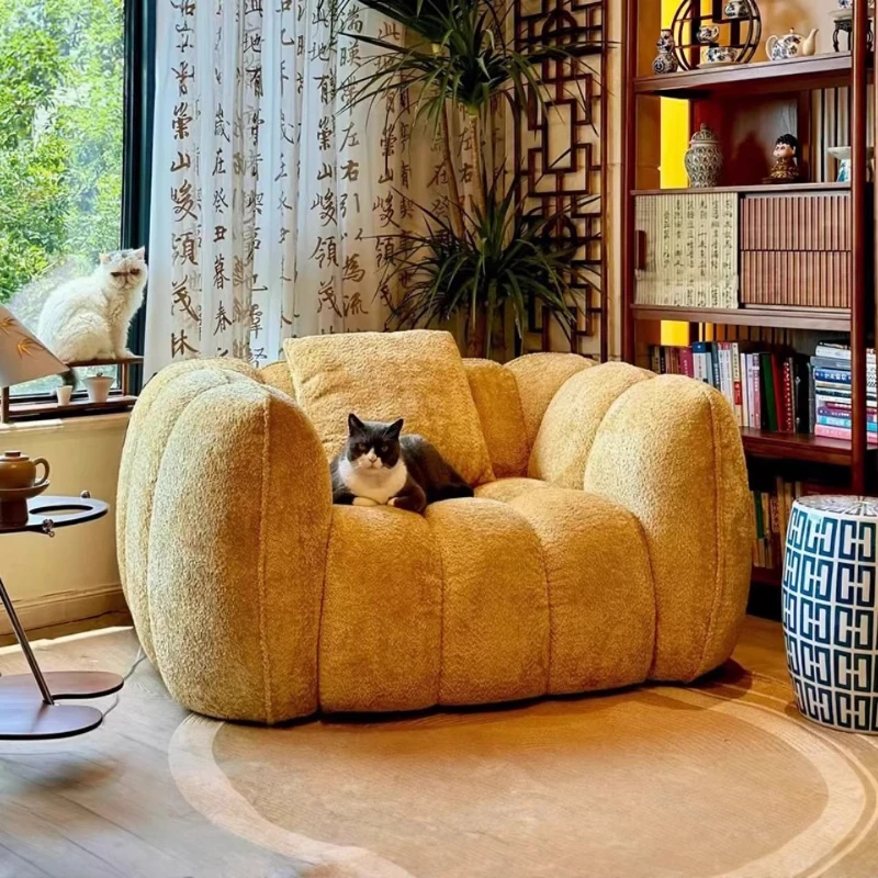 

Диван в французском стиле, кремового цвета, с мягкой обивкой, современный дизайнерский диван для гостиной.