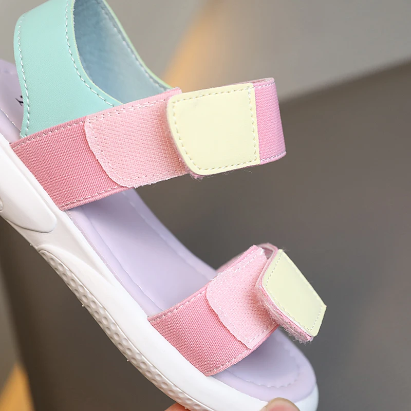 Girls summer fashion soft bottom color matching flat sandals