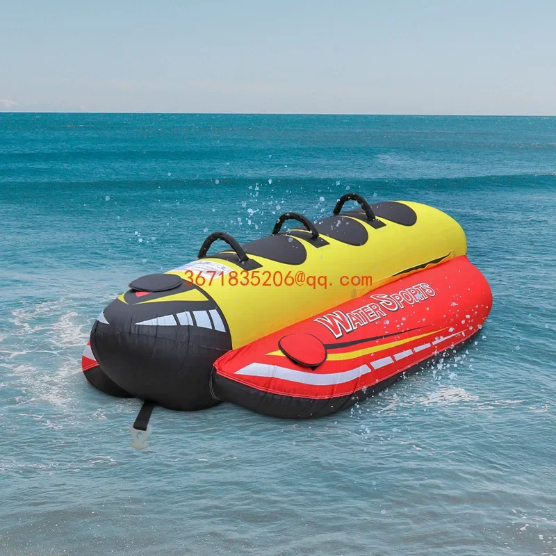 Manufacturer produces PVC inflatable water park thickened 3-person banana boat, inflatable water towing boat