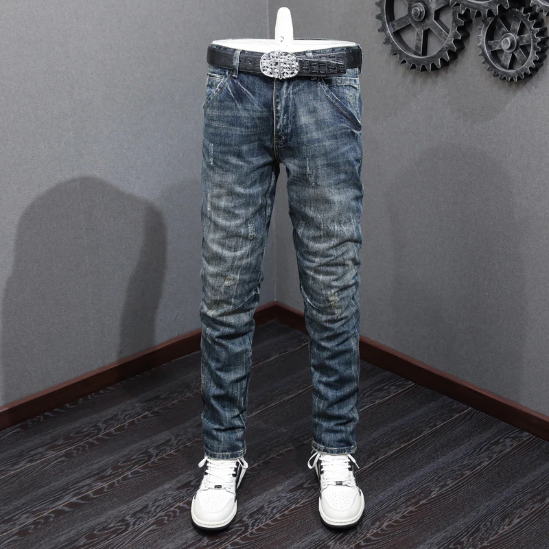 

Newly Designer Fashion Men Jeans Retro Washed Dark Blue Straight Slim Fit Ripped Jeans Men Vintage Casual Denim Pants Hombre